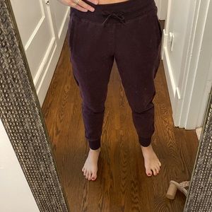 Lululemon joggers - see sizing in description